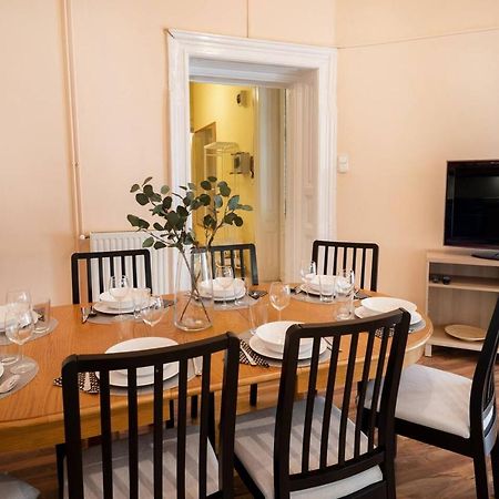 Central And Large Ac Home Away From Home Будапеща Екстериор снимка