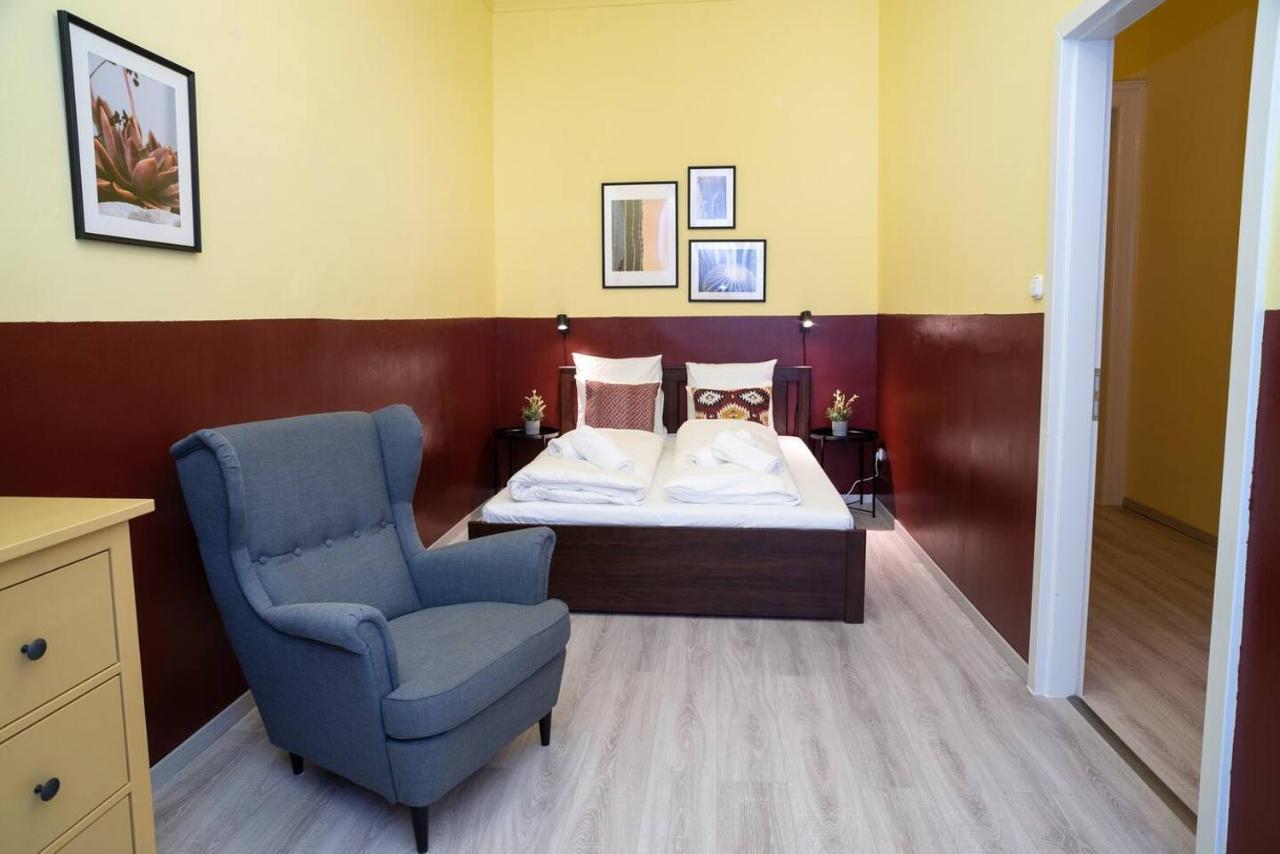 Central And Large Ac Home Away From Home Будапеща Екстериор снимка