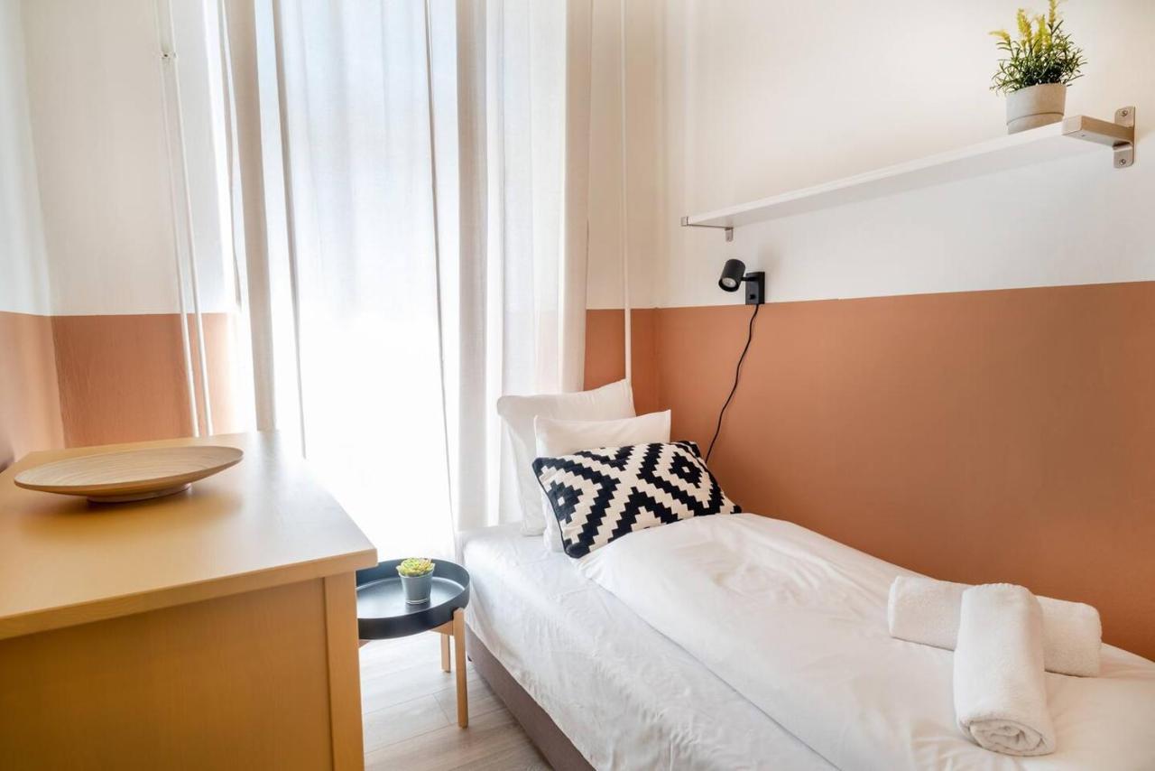 Central And Large Ac Home Away From Home Будапеща Екстериор снимка